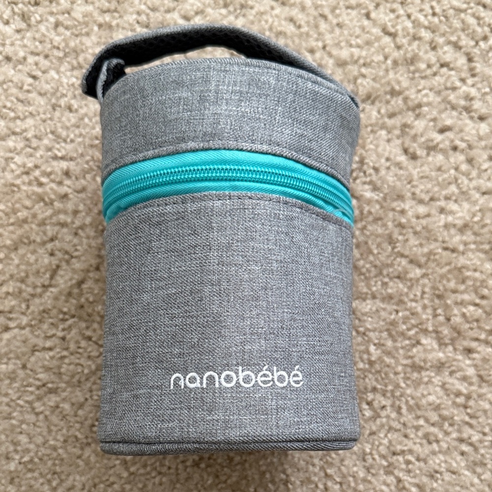 Nanobébé Gray and Teal Insulated Bottle Bag